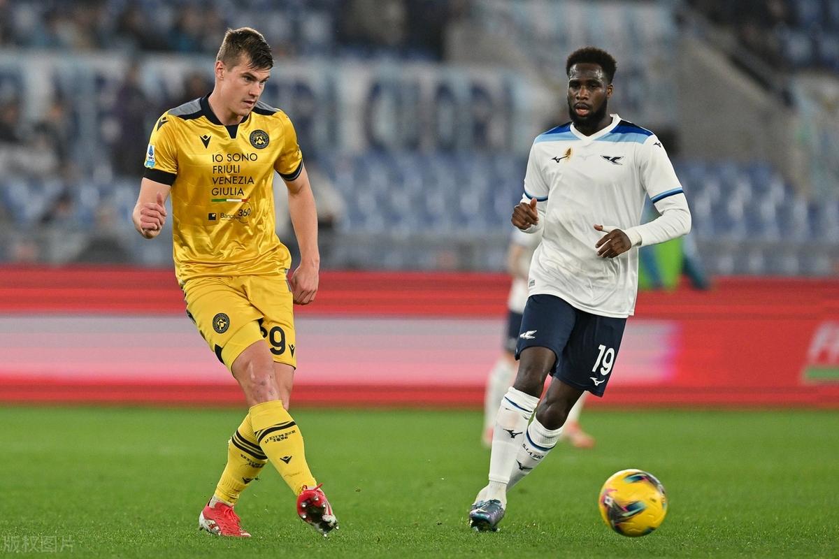 拉齐奥遭遇连败,球队状态堪忧 拉齐奥遭遇连败,球队状态堪忧