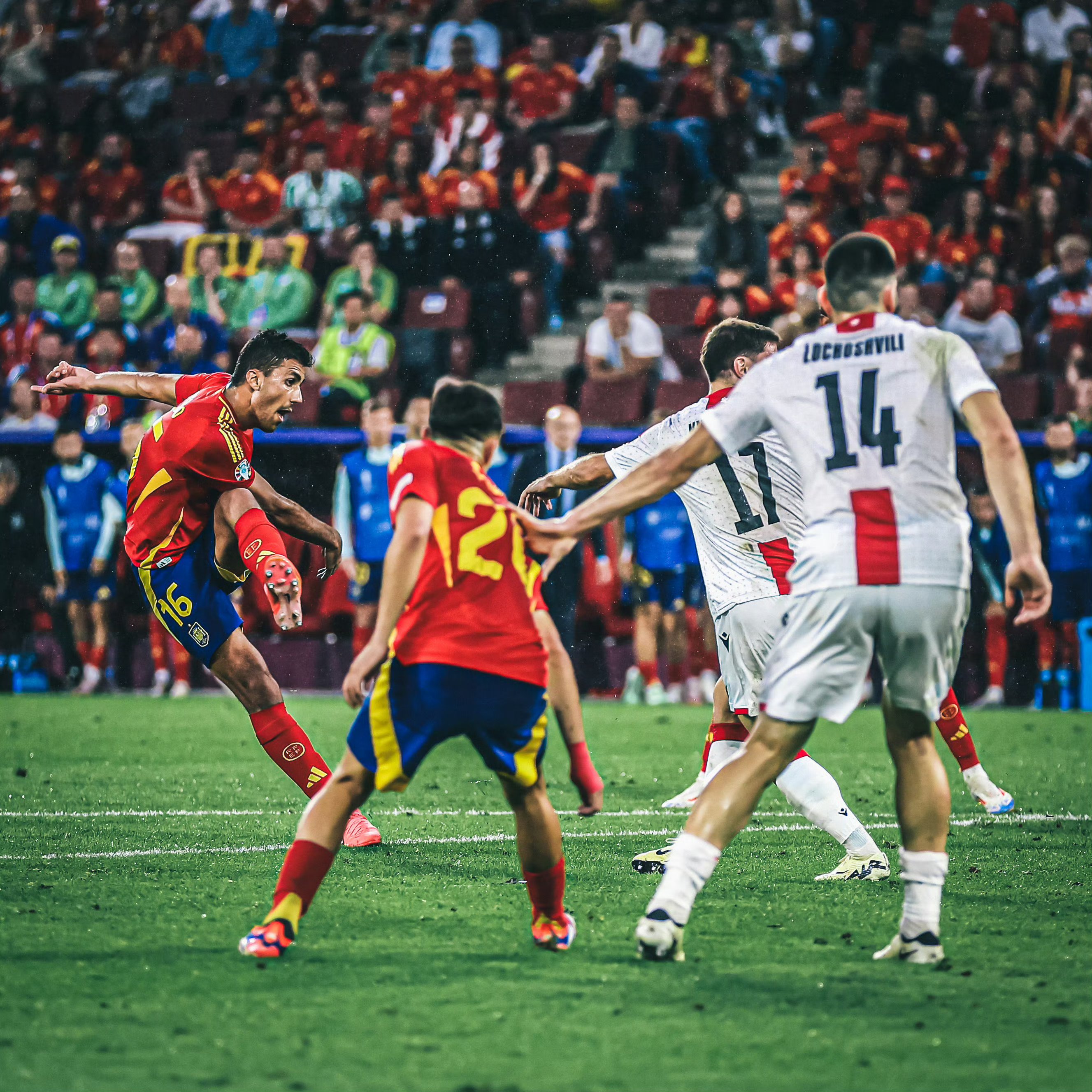 西班牙横扫德国,穆勒带队取胜 西班牙横扫德国,穆勒带队取胜