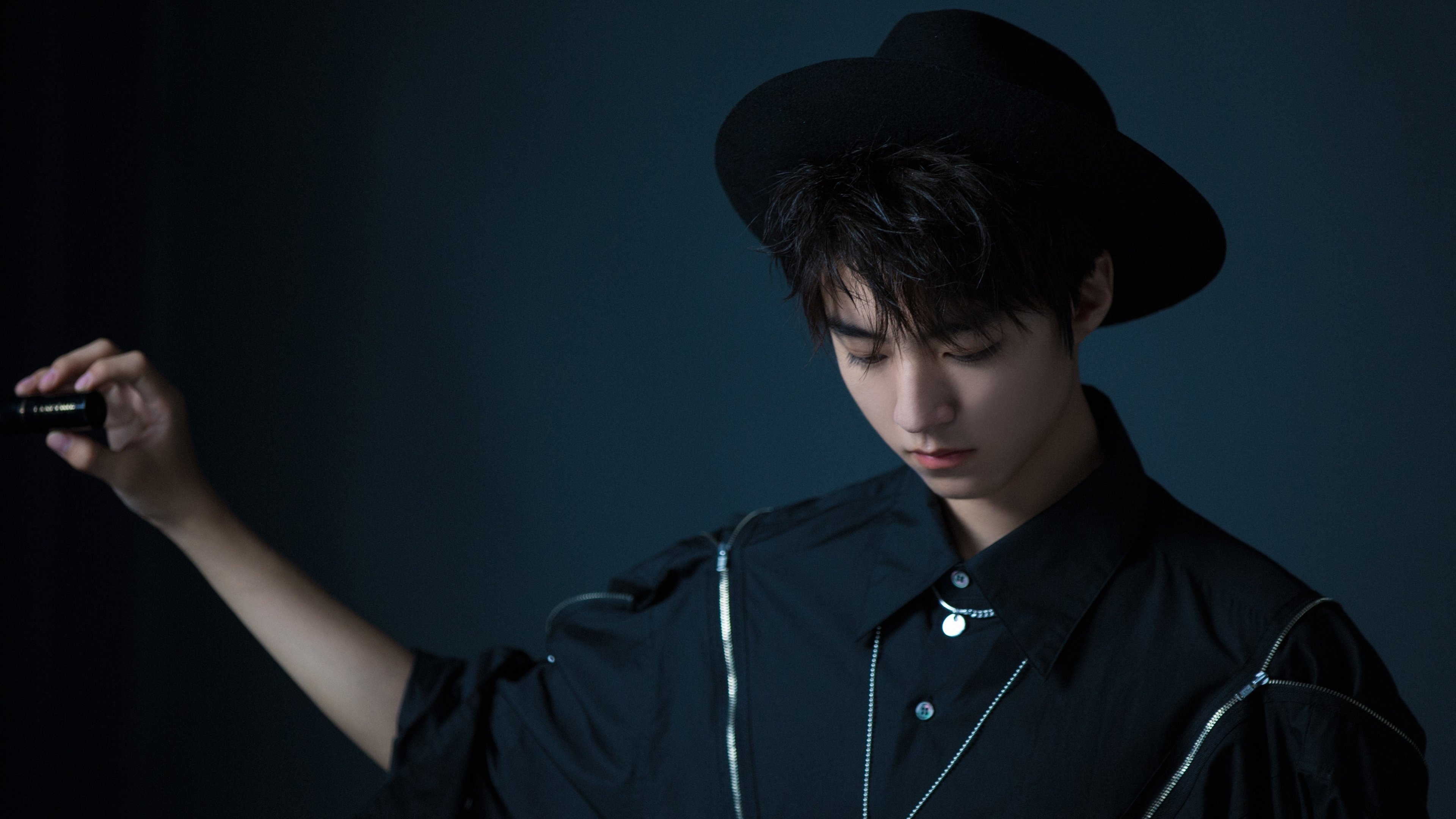 开云体育登录-足球之昼，当拜仁的严谨遇见埃及的太阳