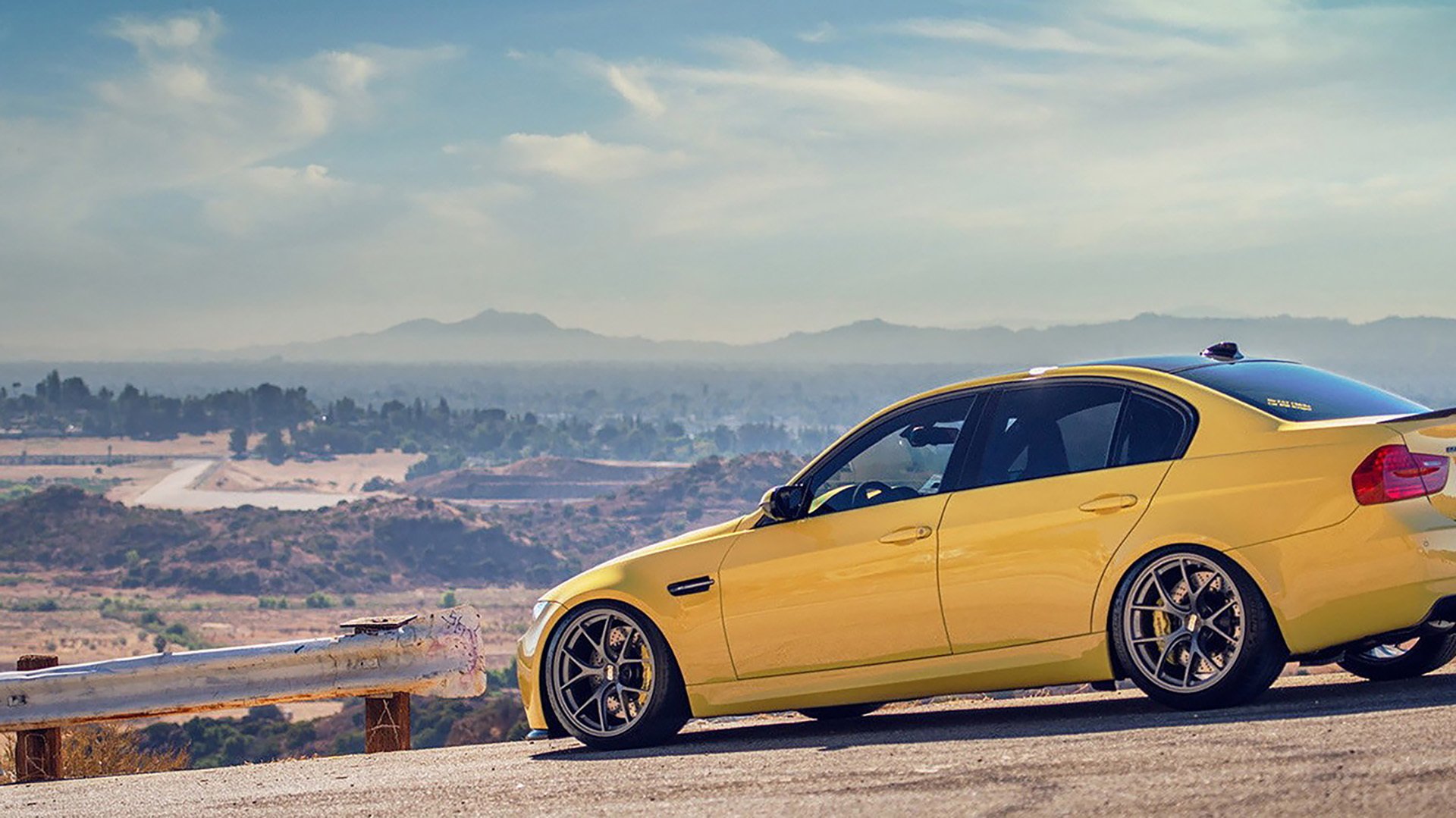 绿茵场的物理爆发与淘汰赛的策略爆发，哈兰德与澳大利亚的双重启示