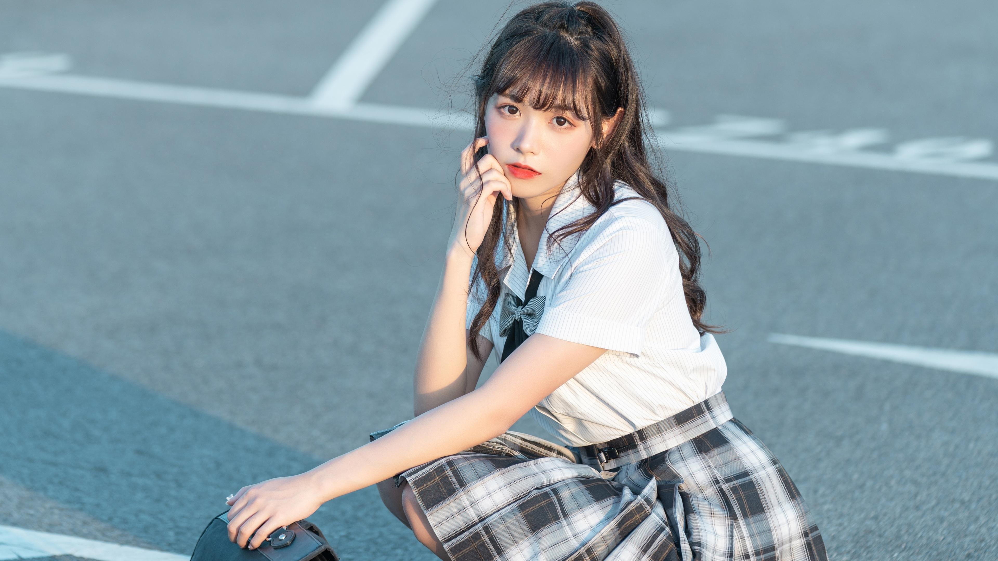 开云下载-利拉德攻防一体碾压！尼克斯主场击退公牛，超巨之夜无人可挡